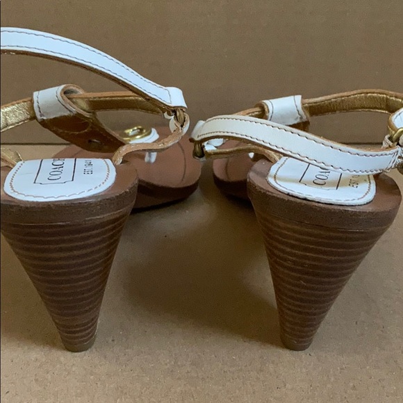 🆕 Coach sandals, size 6B - Picture 5 of 16